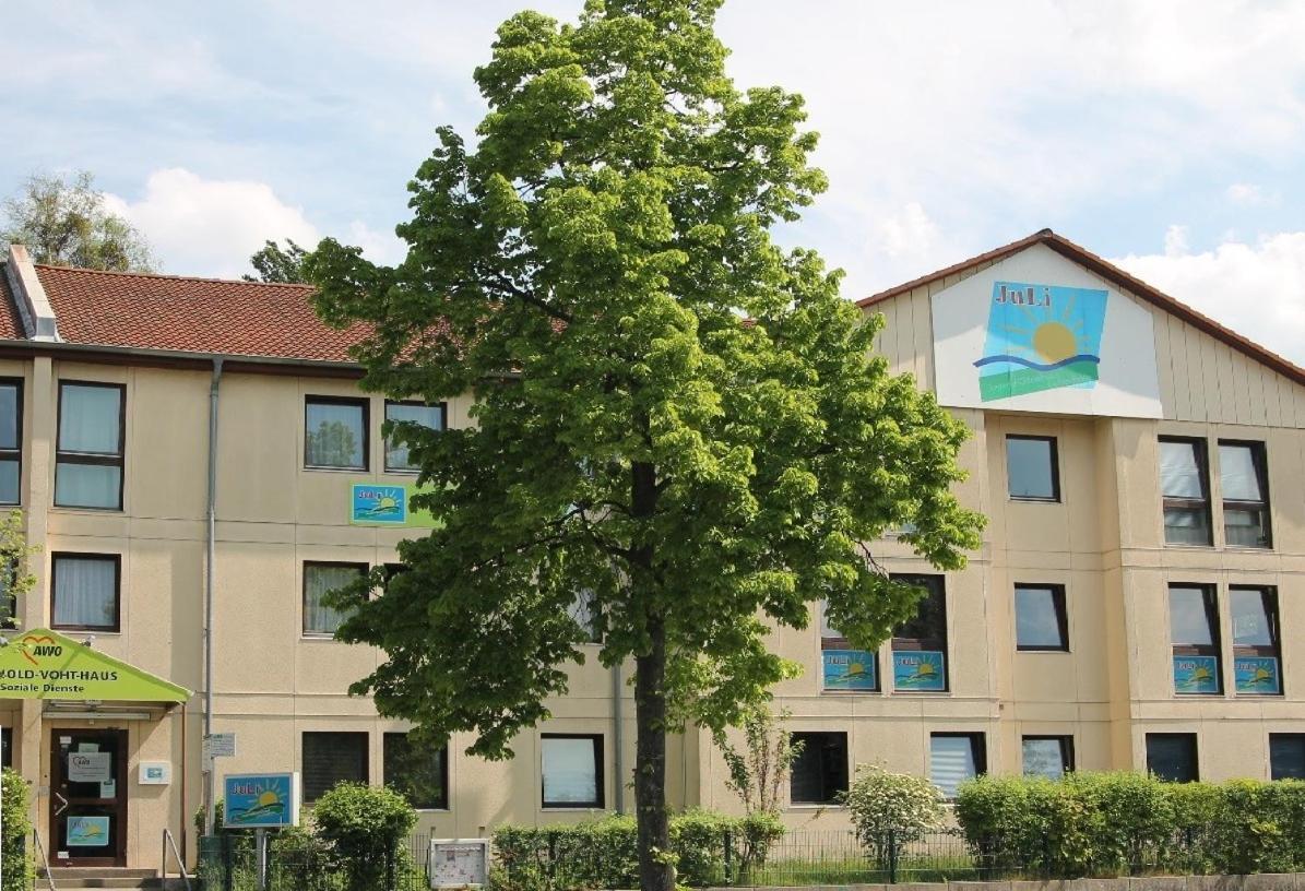 Jugendgastehaus Lichterfelde Pansiyon Berlin Dış mekan fotoğraf